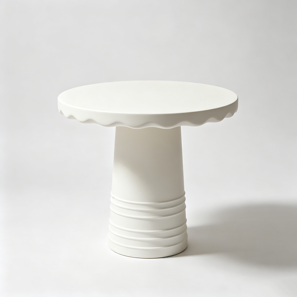 White Wave Edge Round Side Table